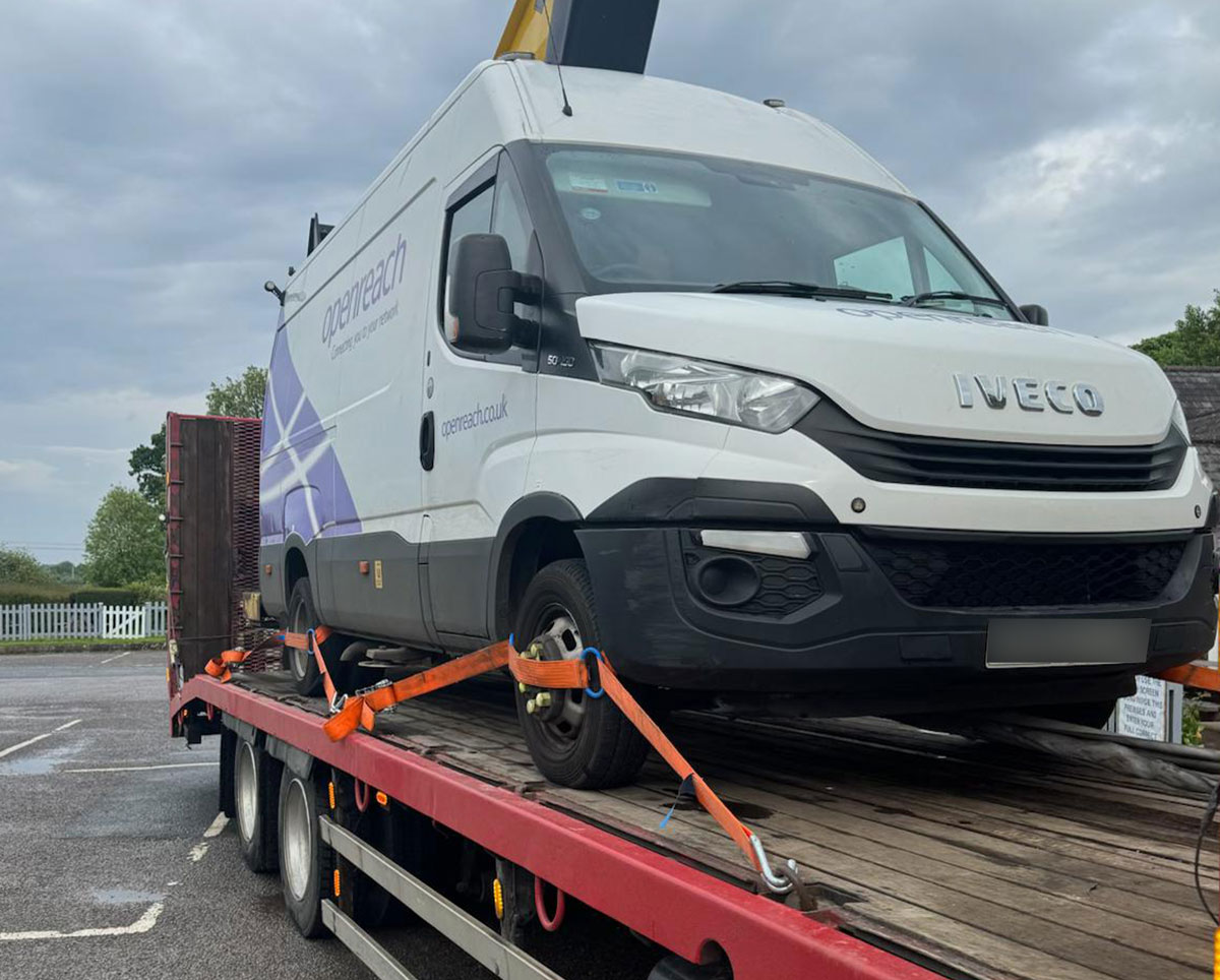 Openreach van strapped to FDC flatbed recovery truck